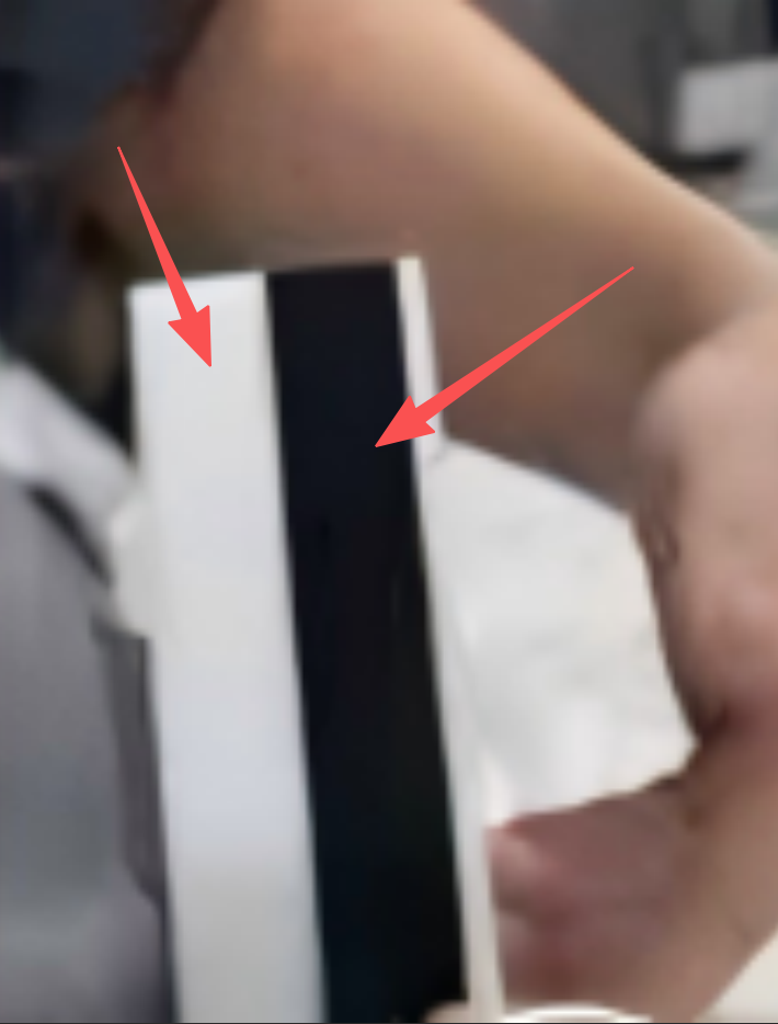 侧面双色烤漆先贴膜